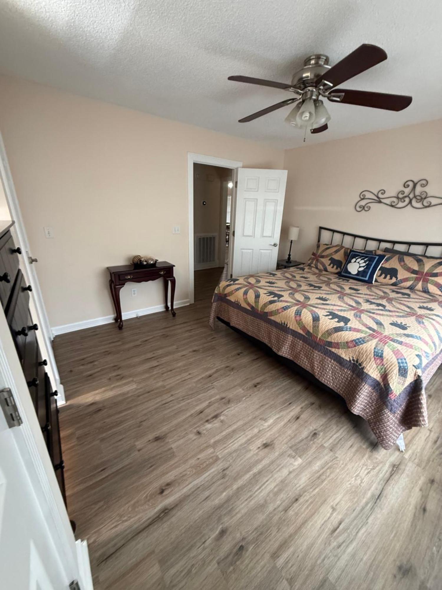 Bears Valley Inn - Great Location! - Peaceful, Children And Dog Friendly Retreat - Less Than 15 Min To All Attractions - Private Pool Club & Fishing Hole - Game Room With Tv Сивиървил Екстериор снимка